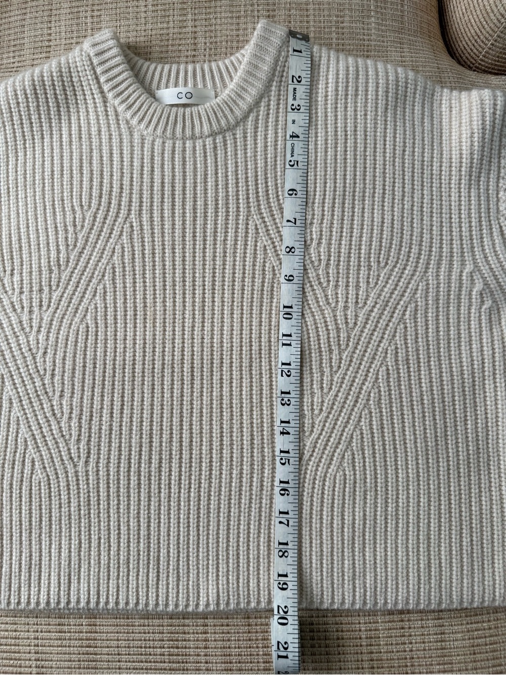 CO Crewneck Sweater NWOT 100% Cashmere * PRISTINE * WORN ONCE* HOT DEAL $99 🔥🔥🔥 - Picture 11 of 12
